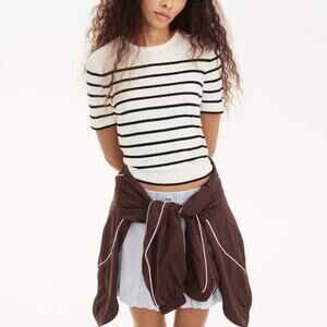 H&M Women’s Cream and Black Striped Knit Top